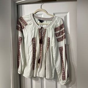 American outfitters boho peasant blouse size M embroidered